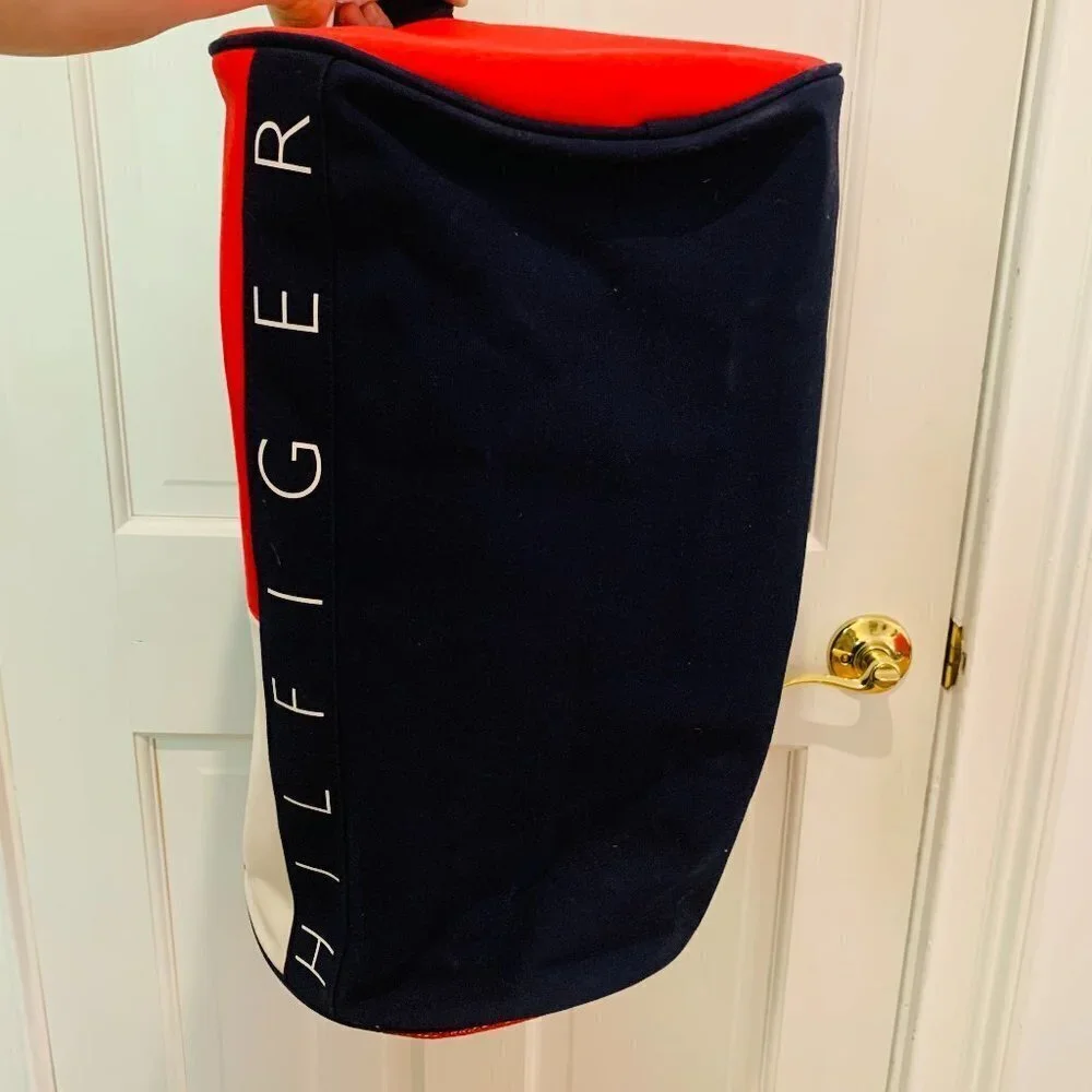 Vintage Tommy Hilfiger Sports Bag Travel Bag Duffle GYM Bag 90s